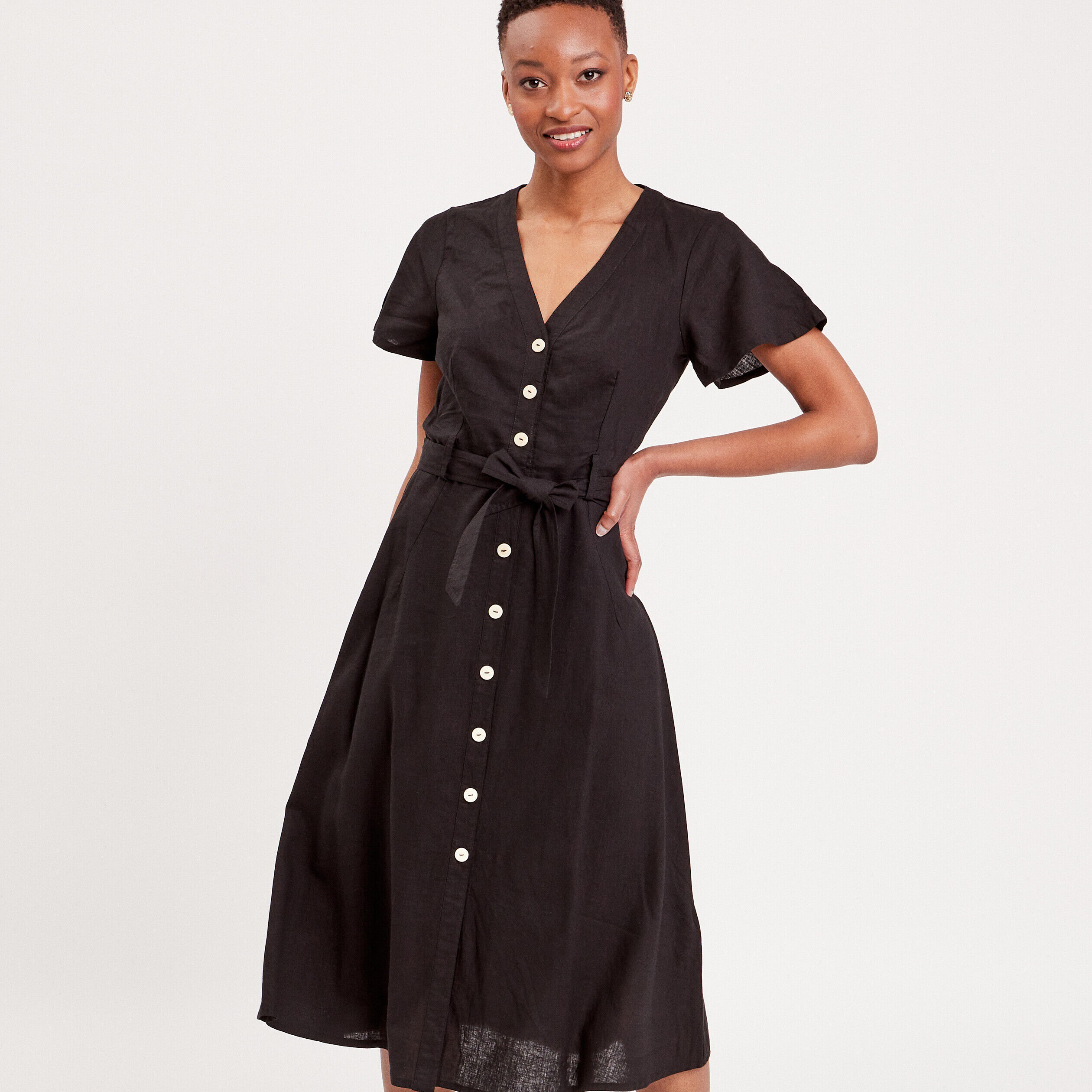 Robe boutonnée à manches courtes noir femme | Cache Cache