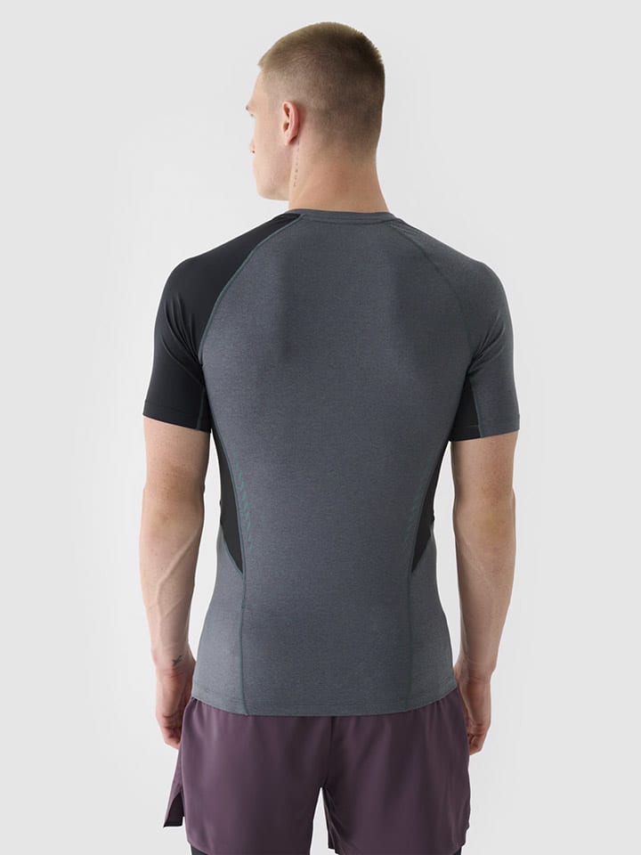 4F Trainingsshirt in Anthrazit/ Schwarz günstig kaufen