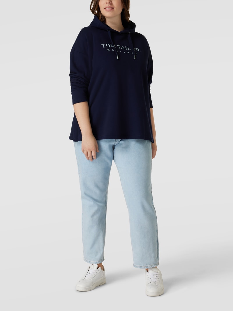 PLUS SIZE mit Label-Stitching in marineblau