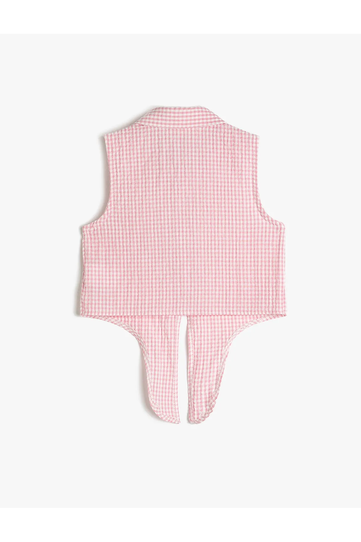 Koton  Kurzes, ärmelloses Hemd mit Gingham-Kragen und Taillenschnürung