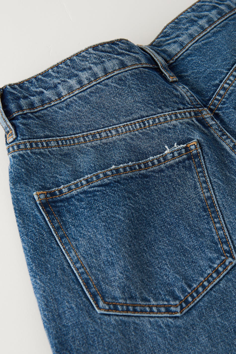 Straight high waist jeans