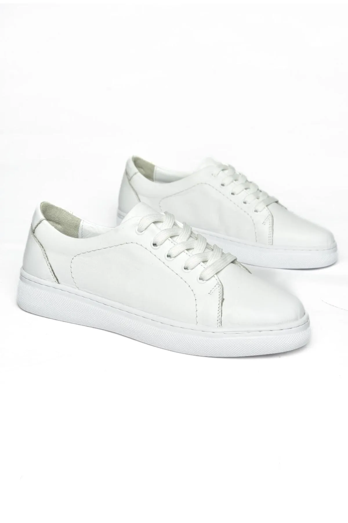 Fox Shoes  P555460903 Weiße Sportschuhe aus echtem Leder