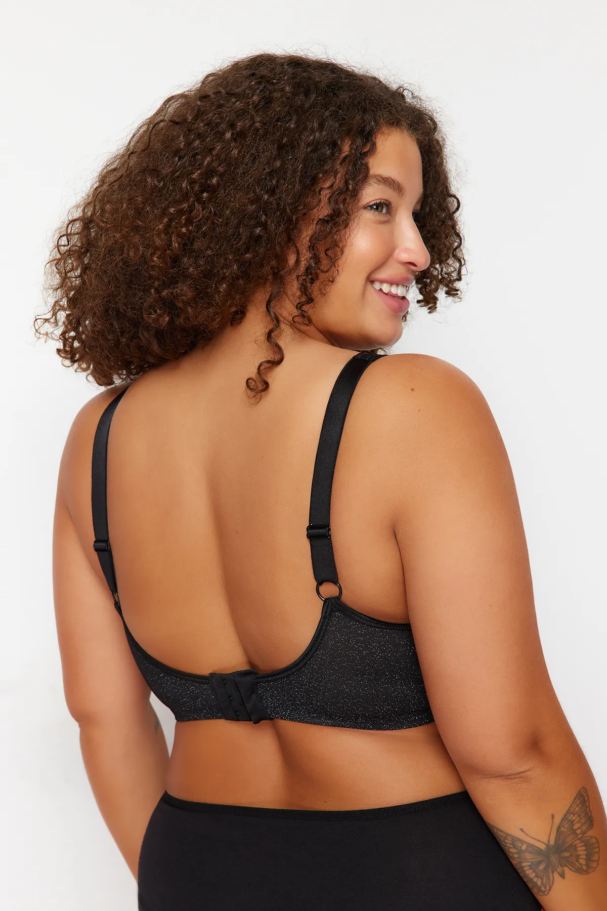 Trendyol Curve  Schwarzer, mit Glitzer überzogener Netz-BH TBBAW24CW00006
