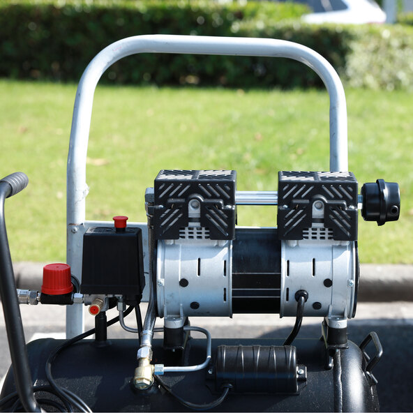 Silent Kompressor EX ARC24, 8bar, 24 Liter