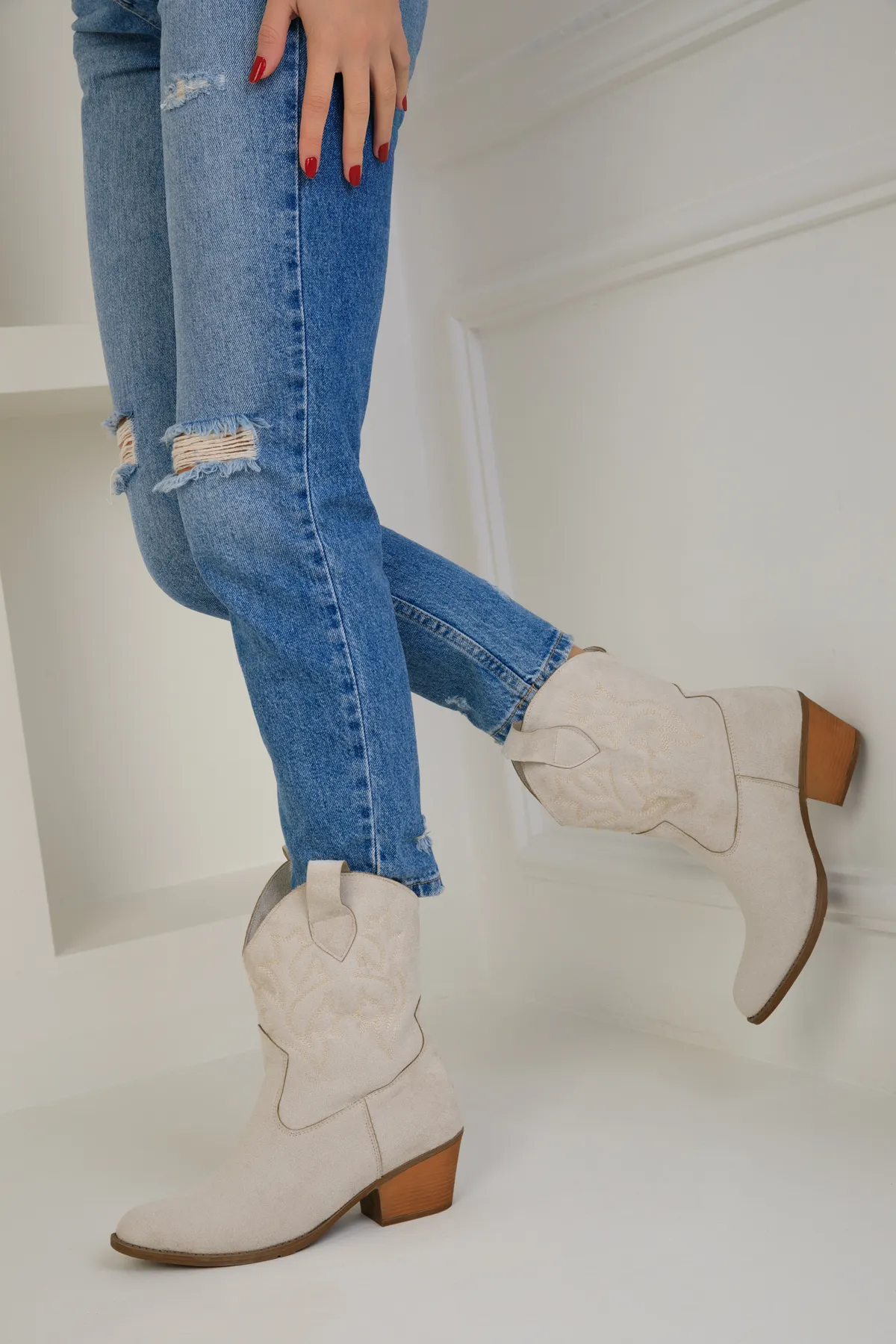 SOHO  Beige Wildlederstiefel & Stiefeletten für Damen 18682
