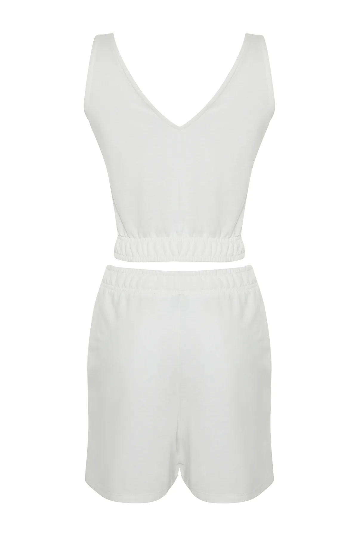Trendyol Collection  Schwarzes Set aus elastischem, bauchfreiem Strickoberteil und -unterteil mit V-Ausschnitt TWOSS24AU00058