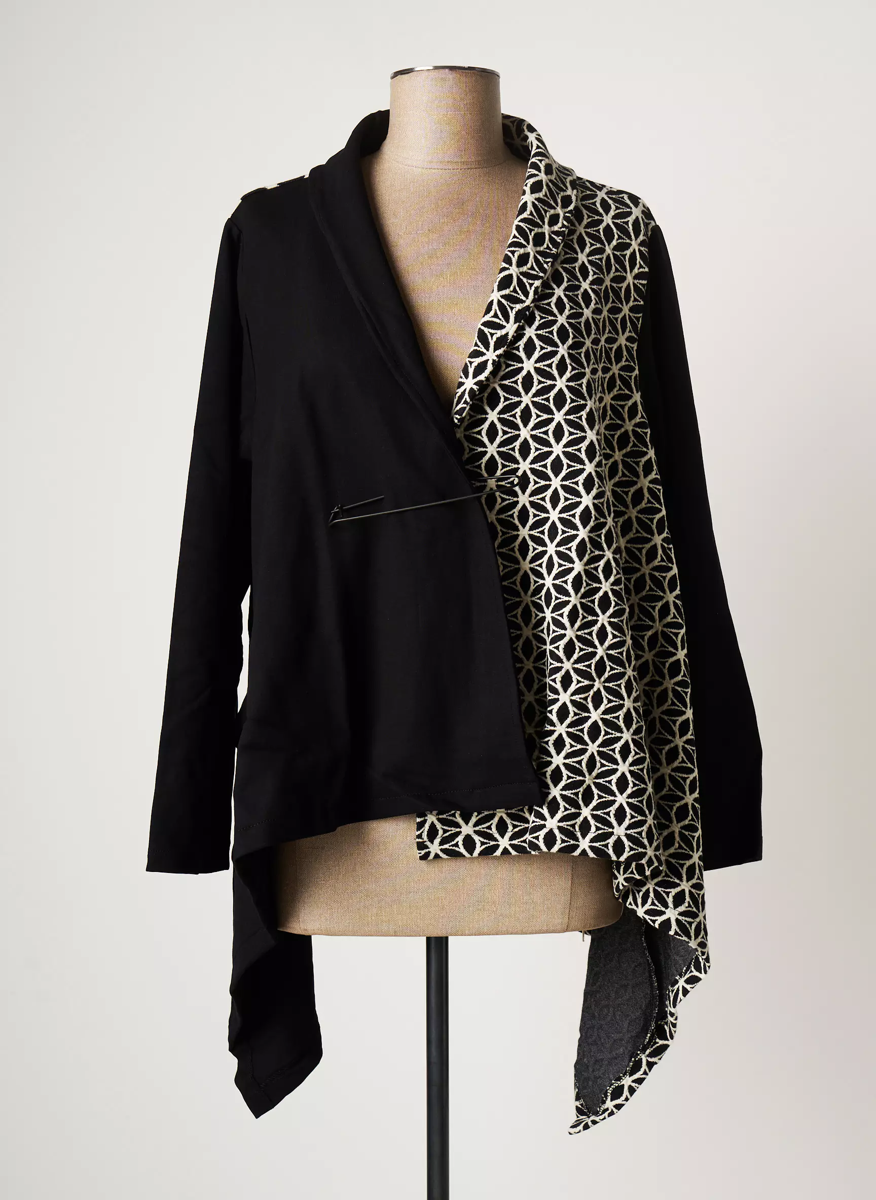 Maloka Vestecasual Femme couleur noir
