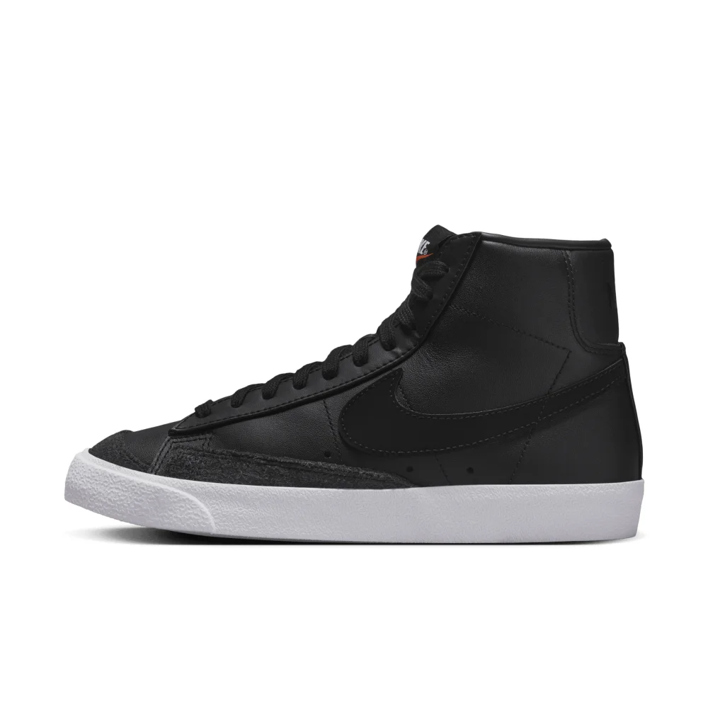 Nike Blazer Mid 77 CZ1055-003 / schwarz