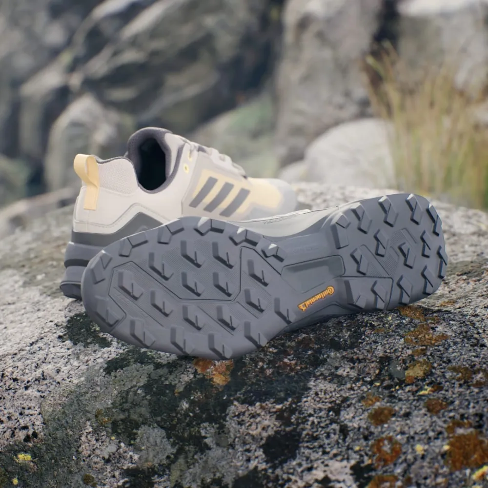 adidas Swift R3 Gtx IE5064 / braun