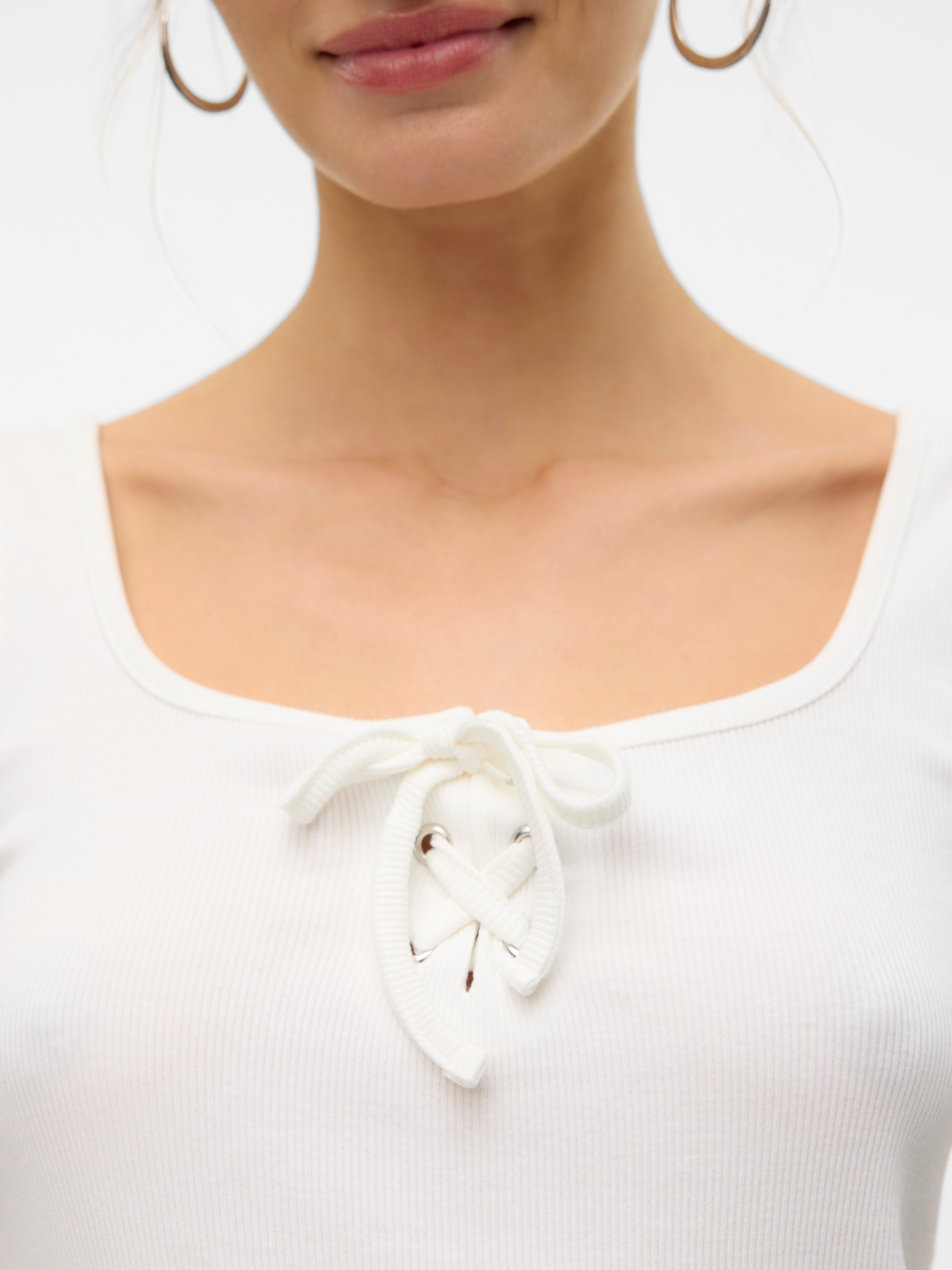 VMCAISA Top