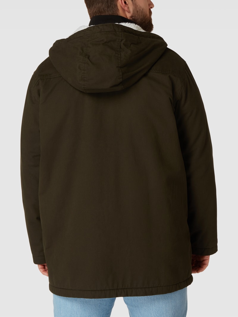 PLUS SIZE Parka mit Pattentaschen in olivgrün