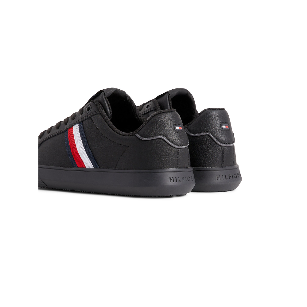 Tommy Hilfiger CORPORATE LEATHER CUP ST FM0FM04732BDS / schwarz