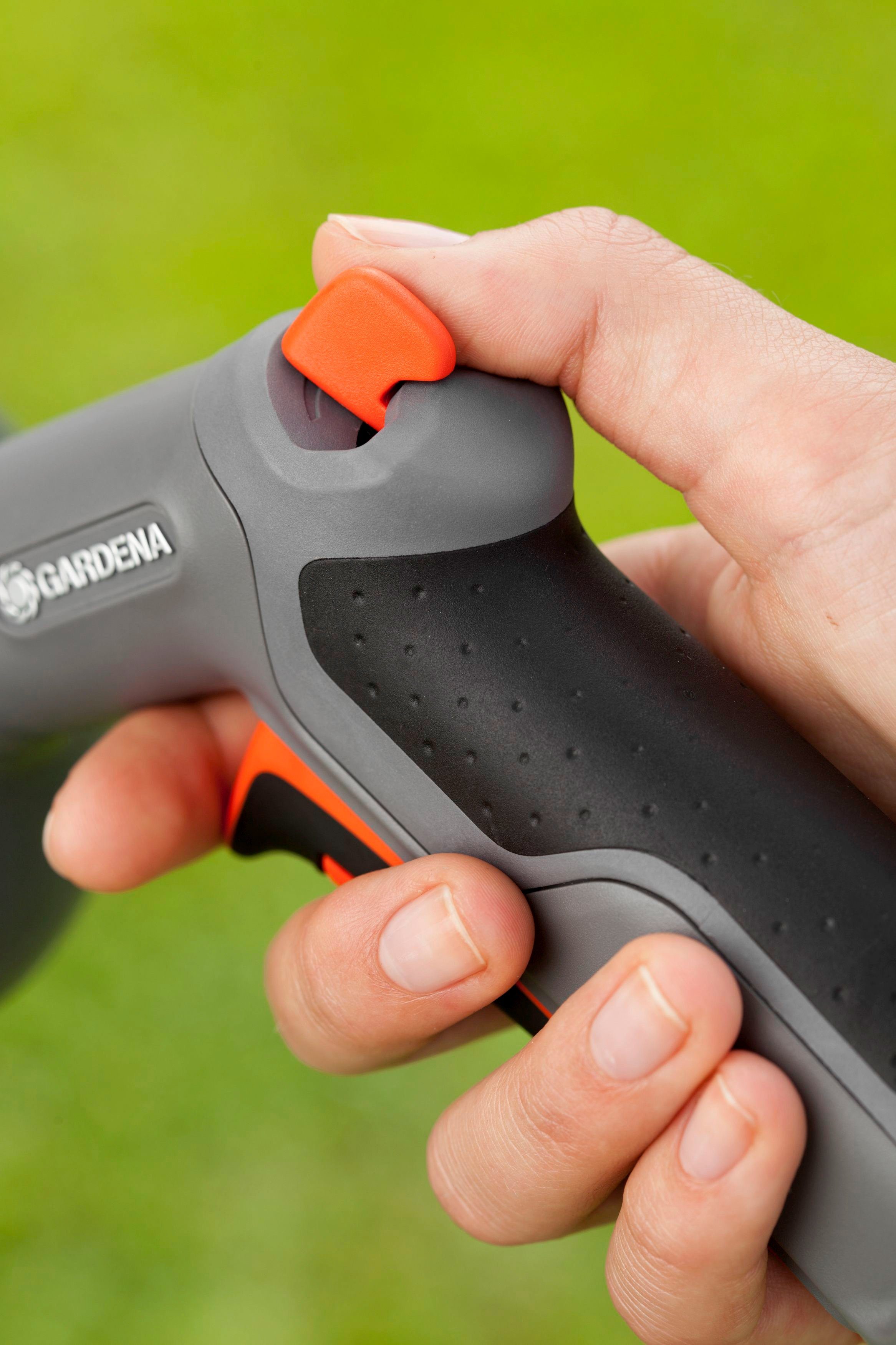 GARDENA Gartenspritze Comfort, 18303-20, Wasserstrahl stufenlos einstellbar
