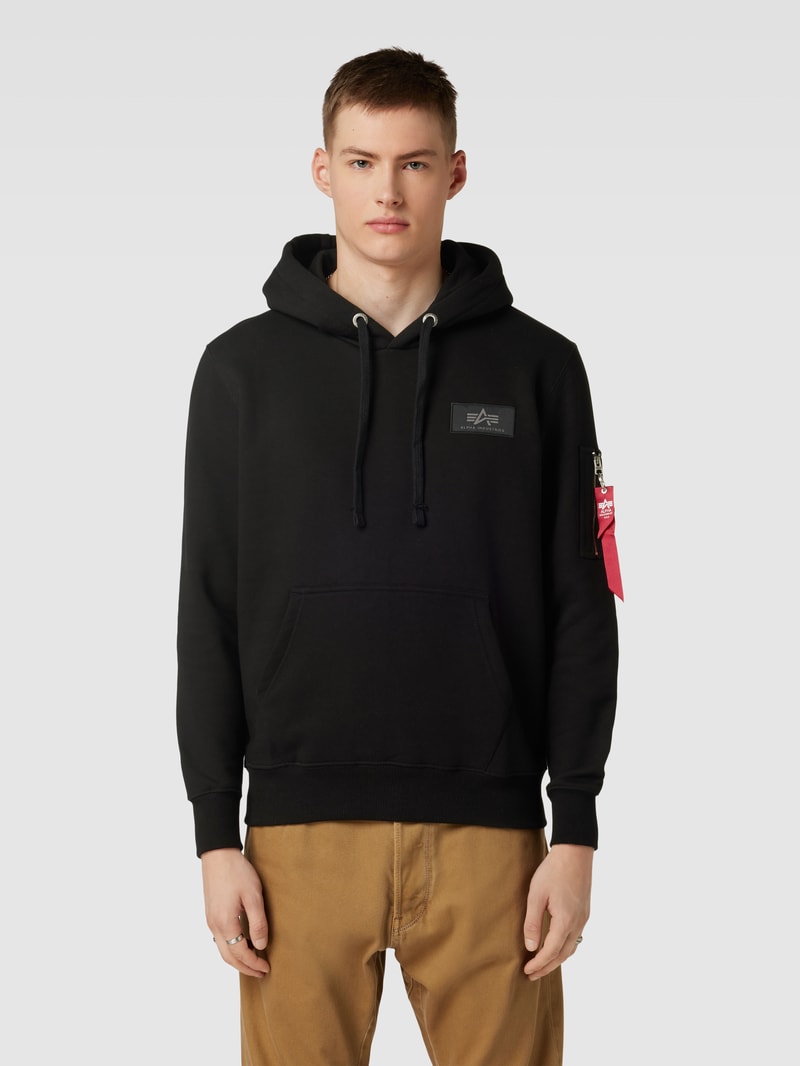 Hoodie mit Label-Applikation Modell 'Camo' in schwarz