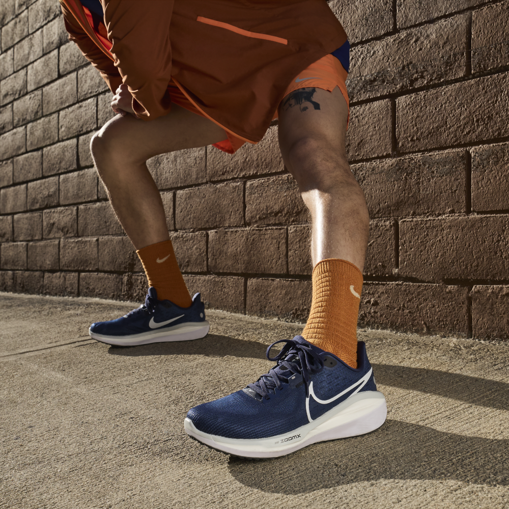 Nike Vomero 17 FB1309-400 / blau