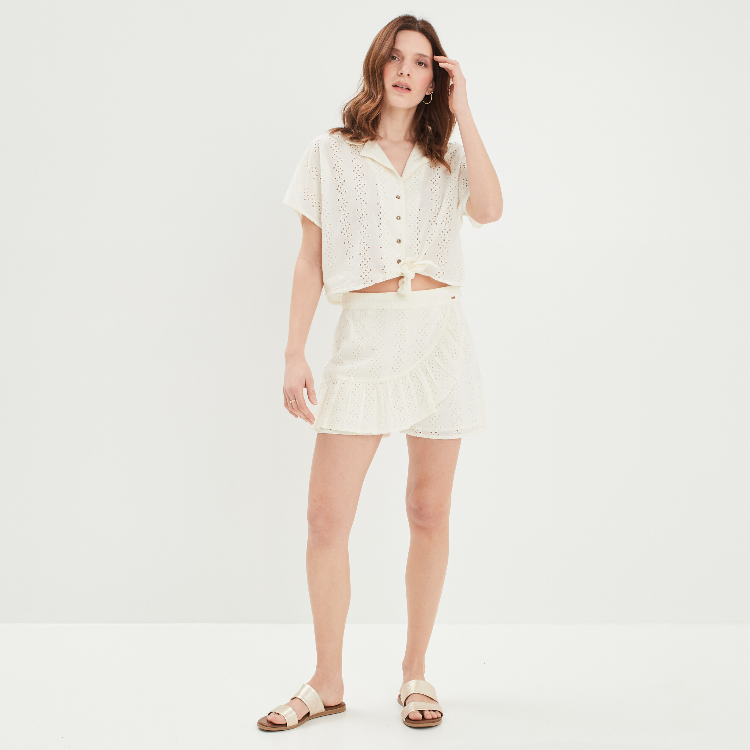 Jupe-short ajustée avec volants broderie jaune clair femme | La Halle