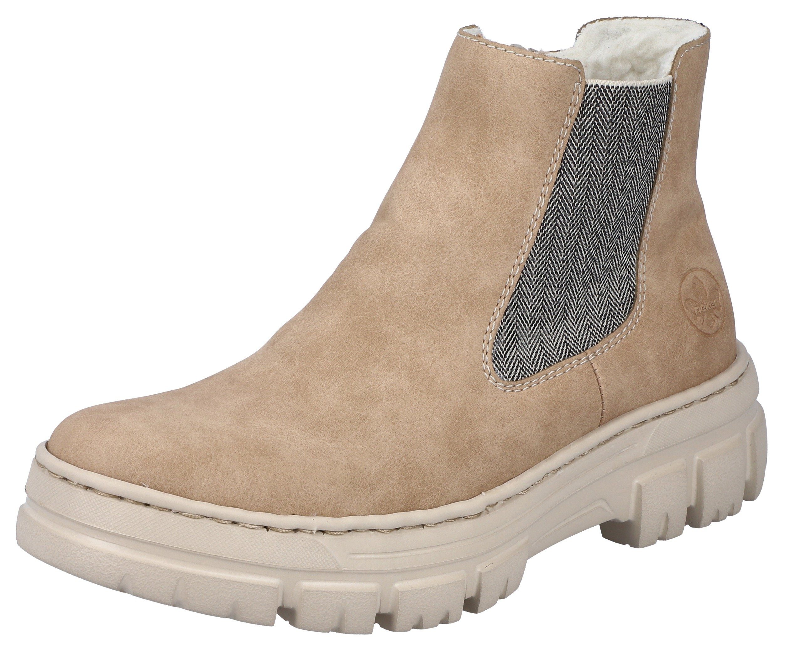 Rieker Winterboots mit Warmfutter ausgestattet