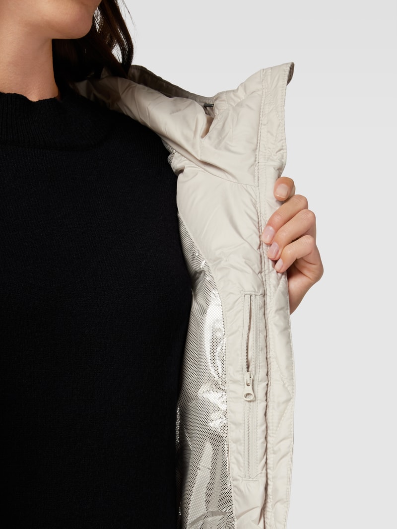 Steppweste mit Kapuze Modell 'PIKE LAKE II INSULATED VEST' in stein