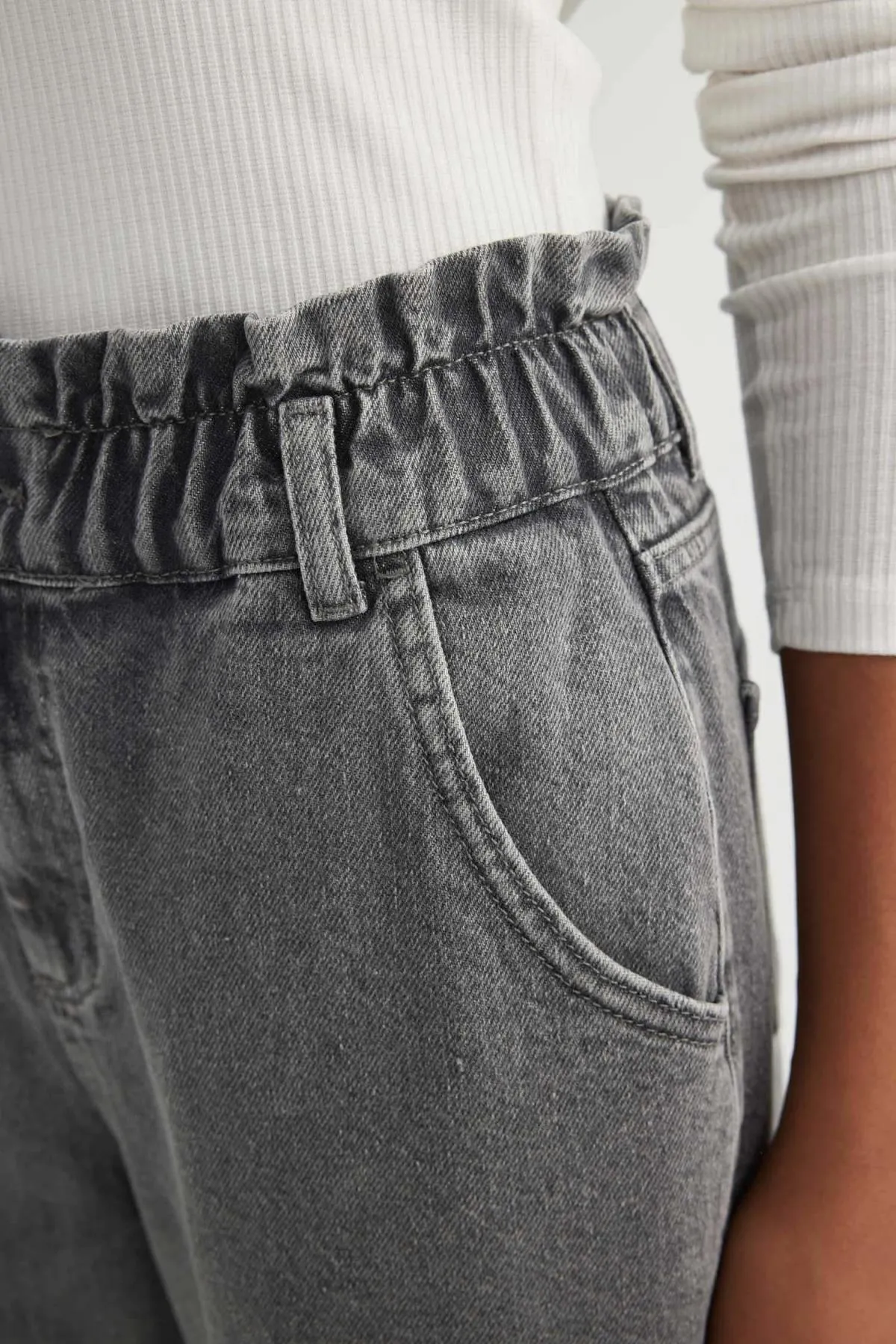 DeFacto  Paperbag High Waist Knöchellange Jeans Waschbare Hose B5464ax23cw