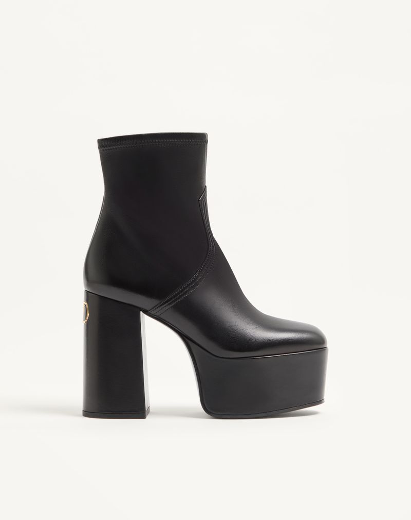 Bota de cano curto com plataforma Fawcette em couro napa elástico de 120 mm