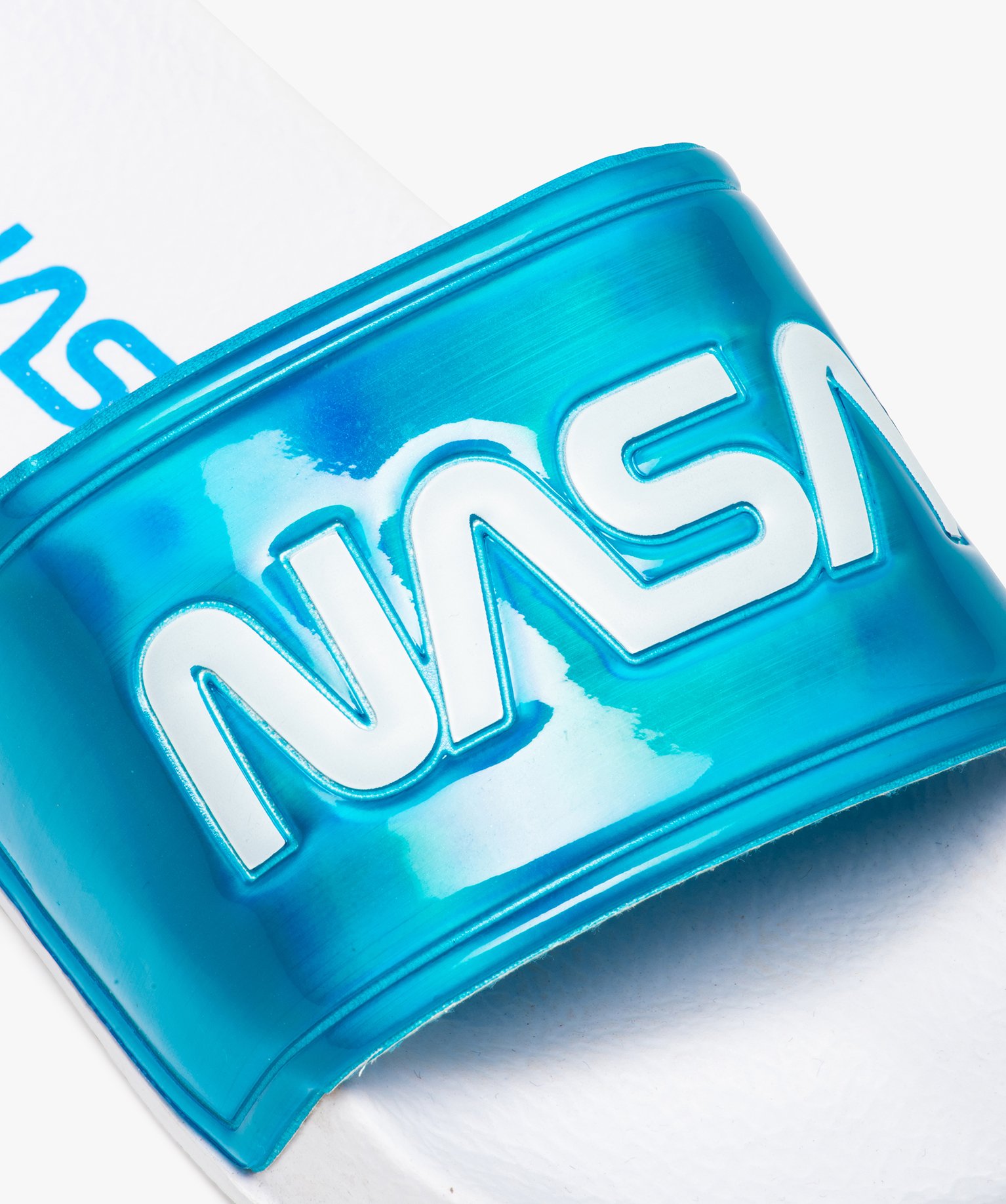 Mules de piscine fille à bandeau irisé – Nasa bleu | GEMO