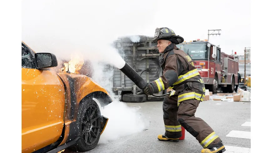 Chicago Fire - Staffel 8  [6 DVDs]