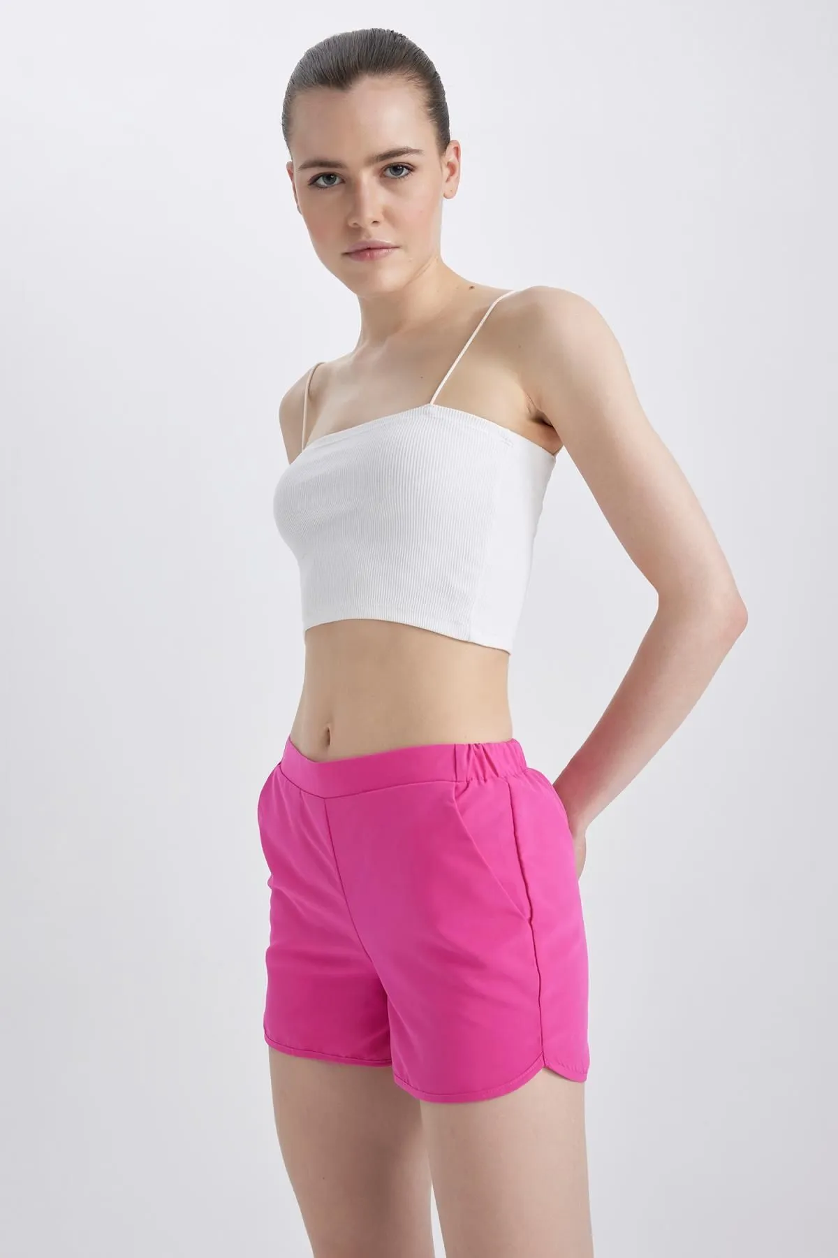 DeFacto  Regular Fit Seeshorts zum Verlieben - T5639az23sm
