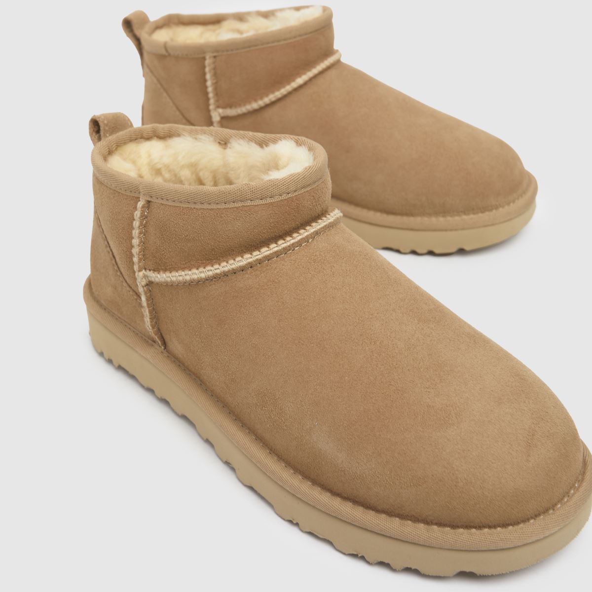 UGG Classic Ultra Mini Csizma Homokszínben