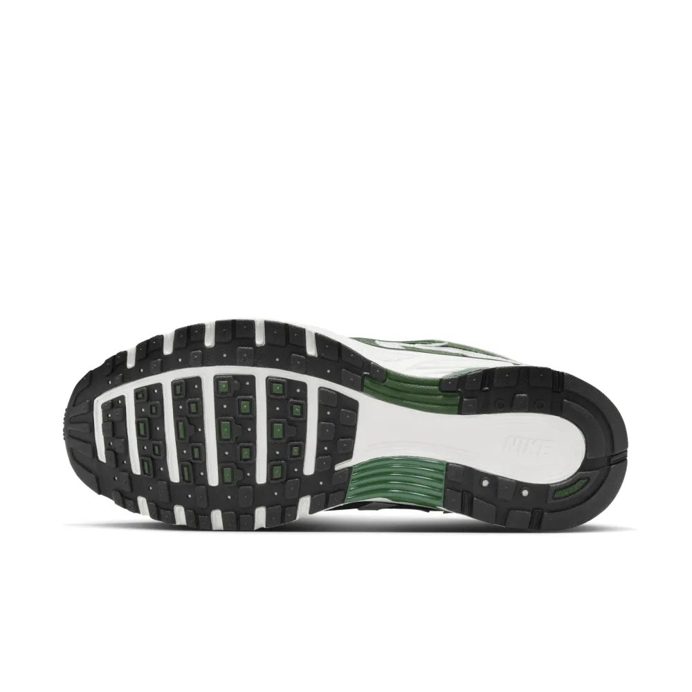 Nike P 6000 HF5388-100 / weiss