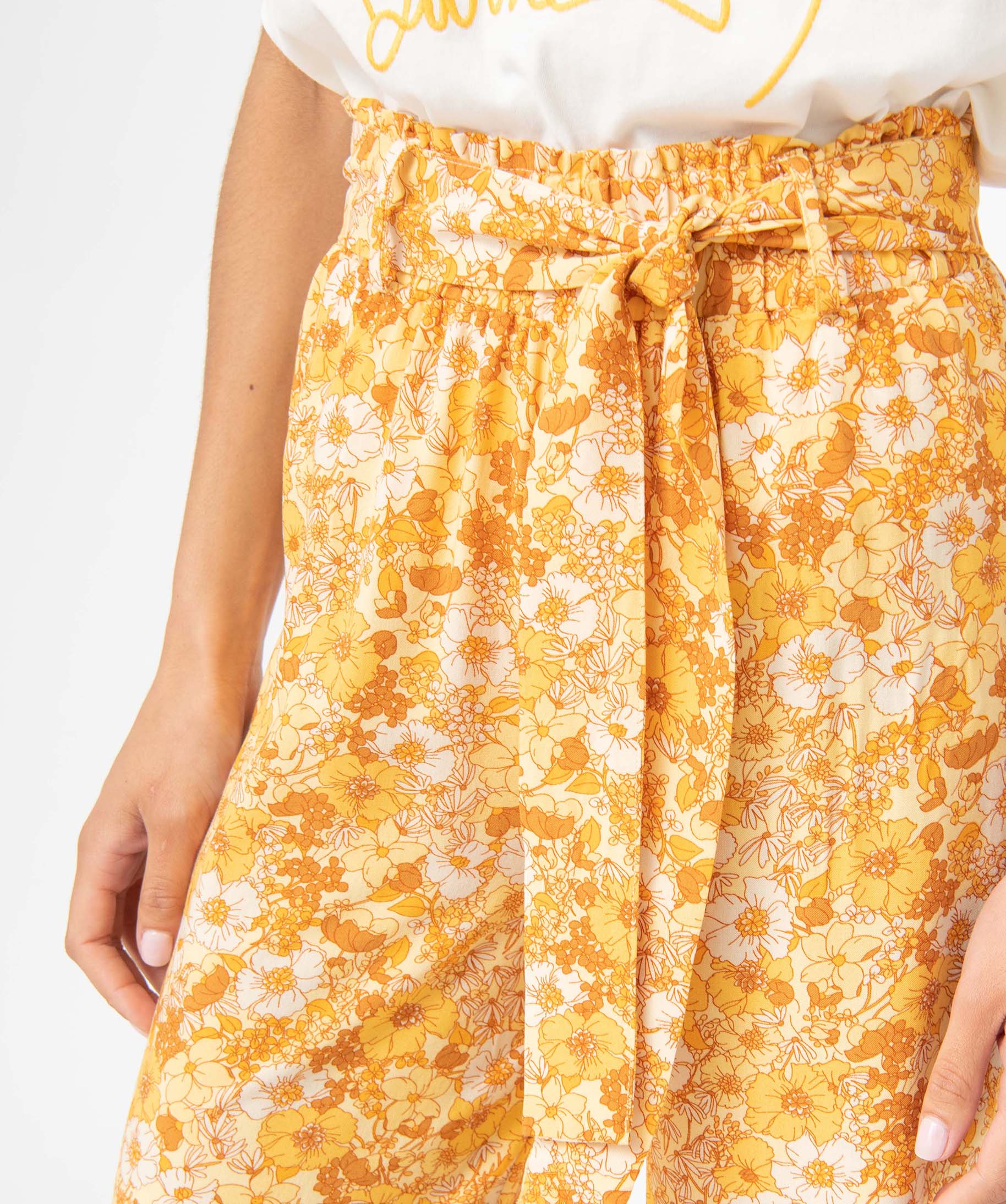 Pantacourt femme ample à motifs fleuris imprime | GEMO