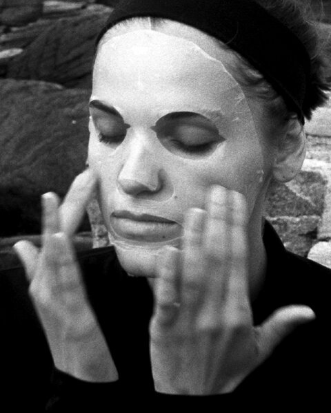 L:A Bruket No. 206 Activating Root Extract Mask Tuchmaske