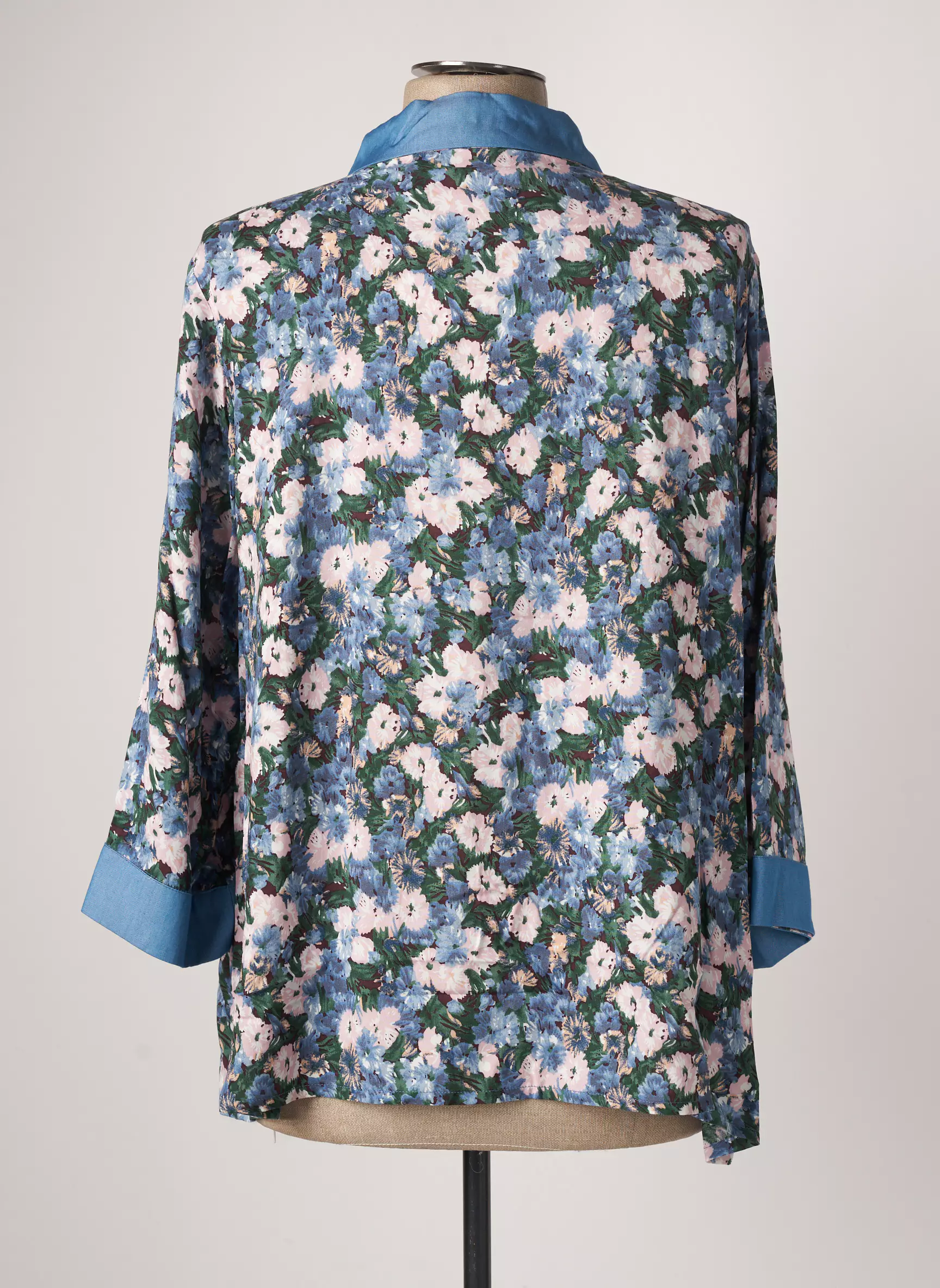 Poupee Chic Chemisiers Femme couleur bleu