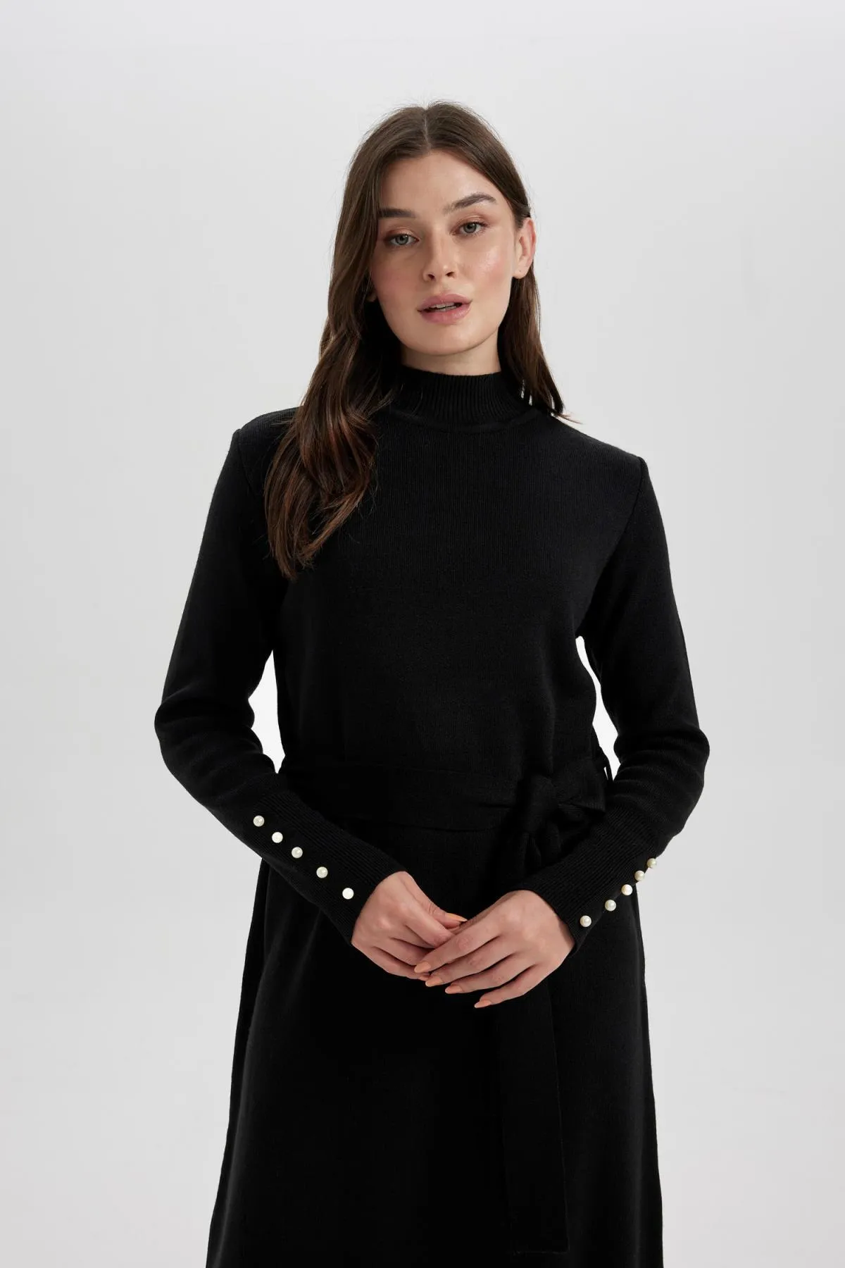 DeFacto  A-Linien-Kleid mit Rundhalsausschnitt und langen Ärmeln