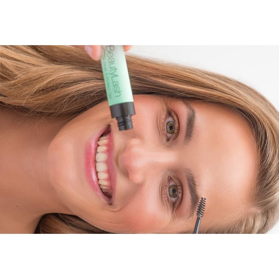 Stylingový a farbený gél na mihalnice a obočie BeautyLash