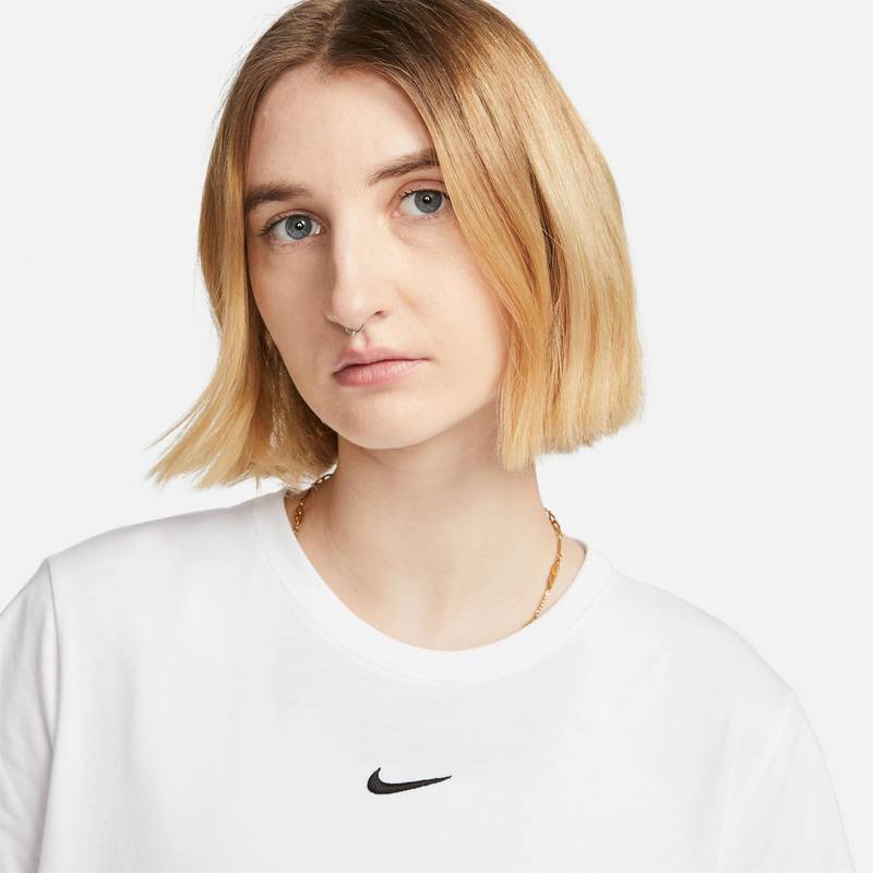 Nike NSW Essentiell T-Shirt Damen