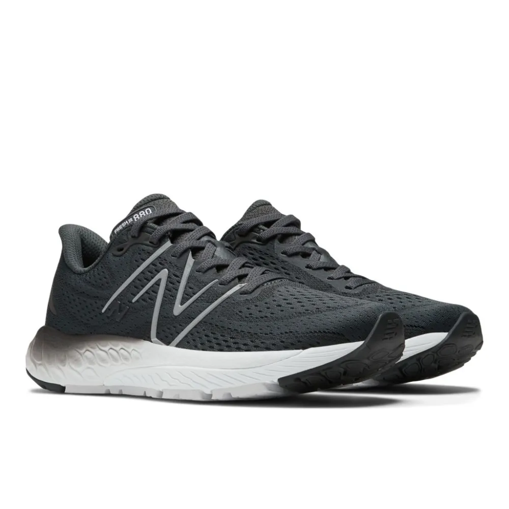 New Balance Fresh Foam 880 v13 W880K13-2A / schwarz