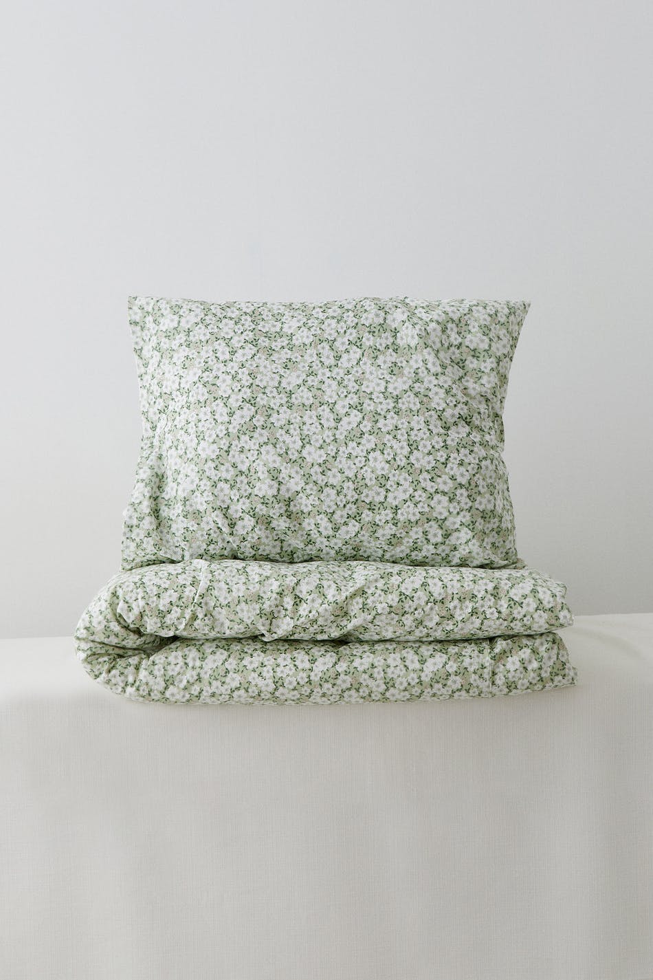 Printed bed set