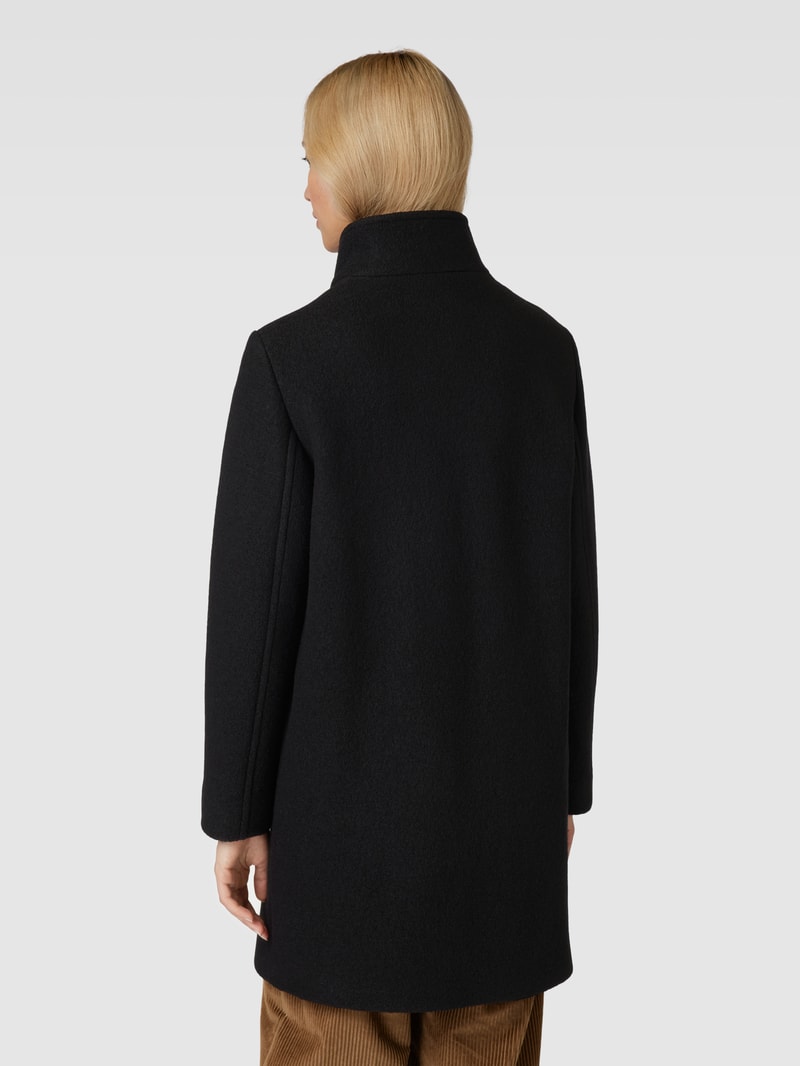 Mantel mit Stehkragen in schwarz