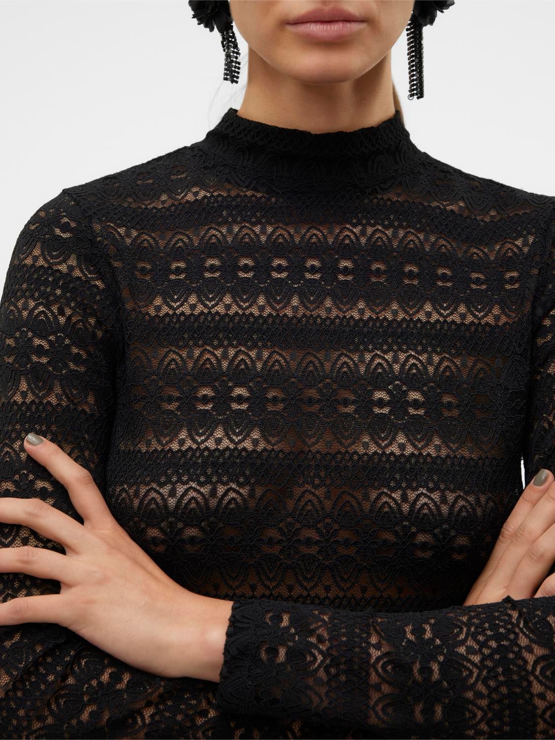 VMZOE Top