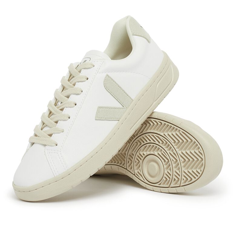 Veja Urca CWL white natural