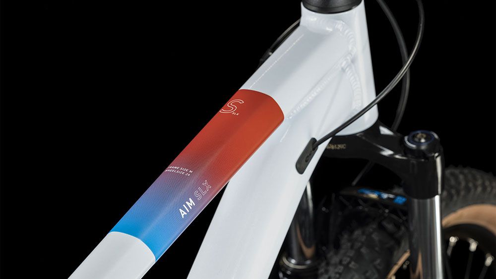 Cube Aim SLX white´n´blue´n´red kaufen | Bike-Discount
