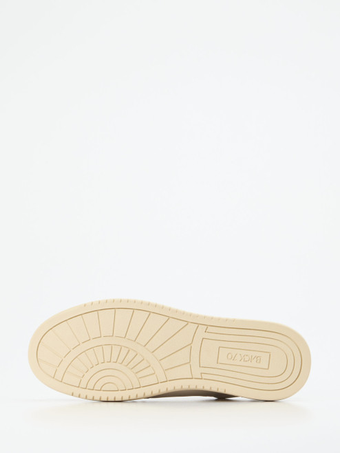 Sneaker-46617940037 Back 70