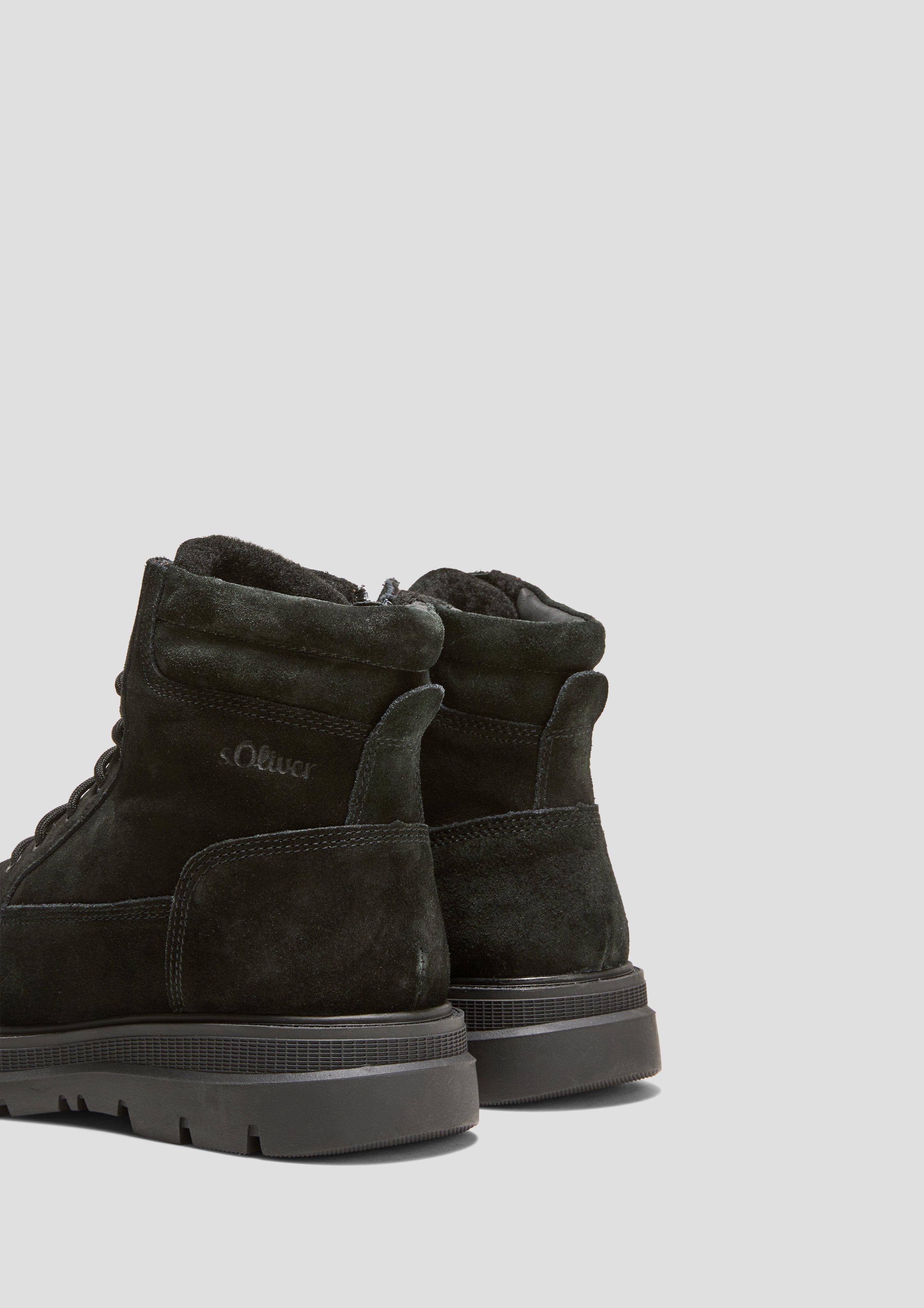 Gefütterte Boots aus Leder  6008612-001