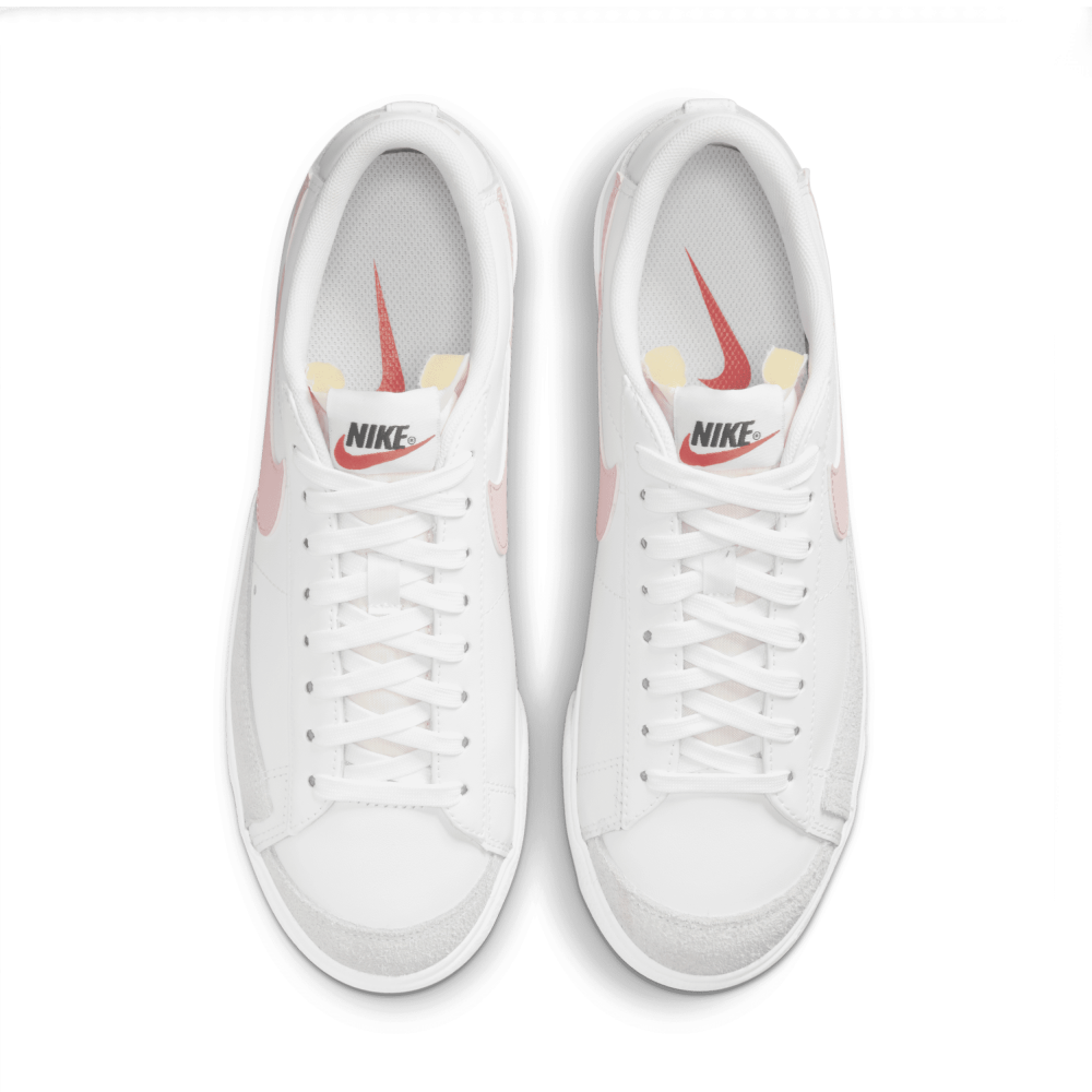 Nike Blazer Low Platform DJ0292-103 / weiss