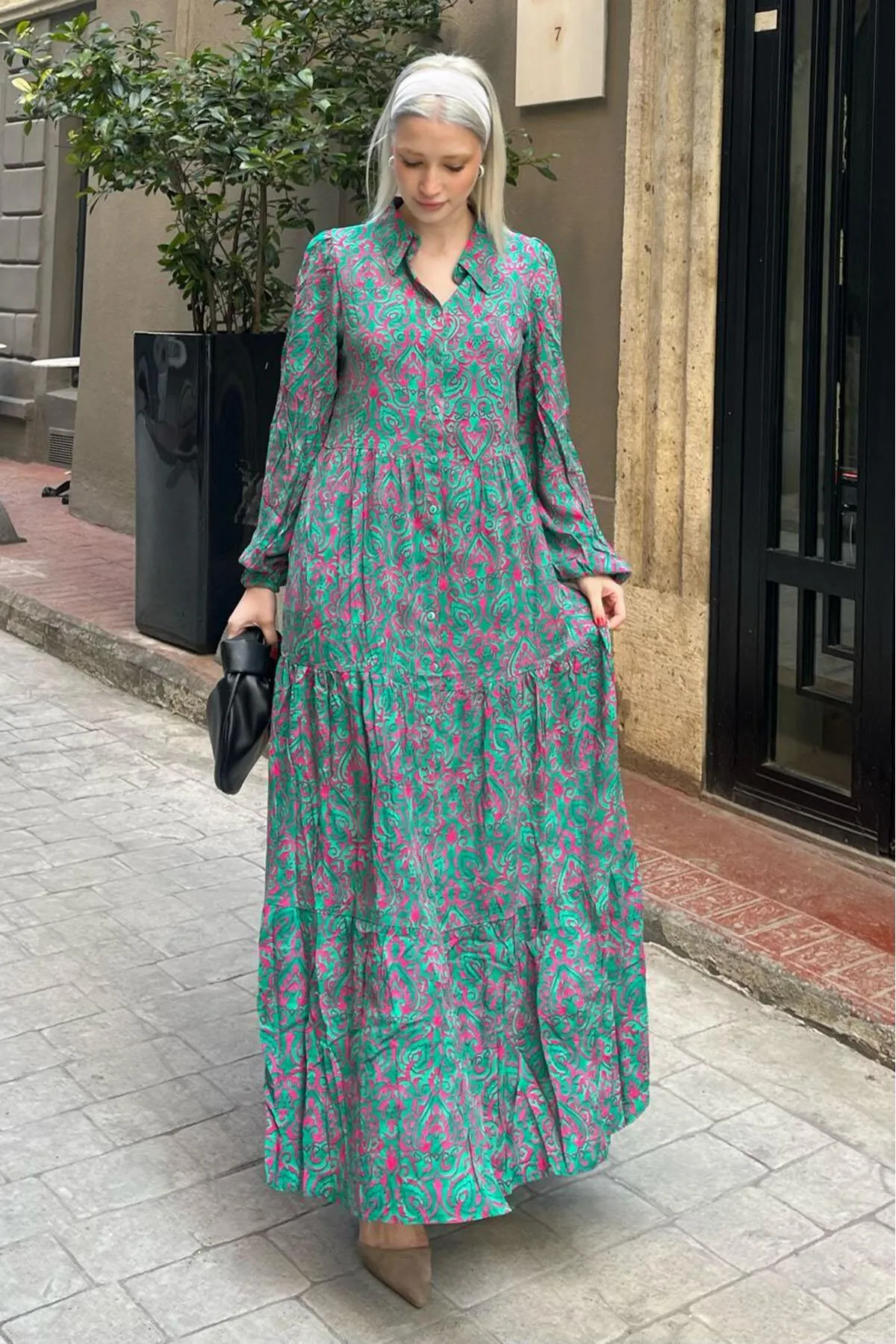 Madmext  Grünes, elastisches, geblümtes Kleid mit halben Knöpfen und Rollkragen, MG2029