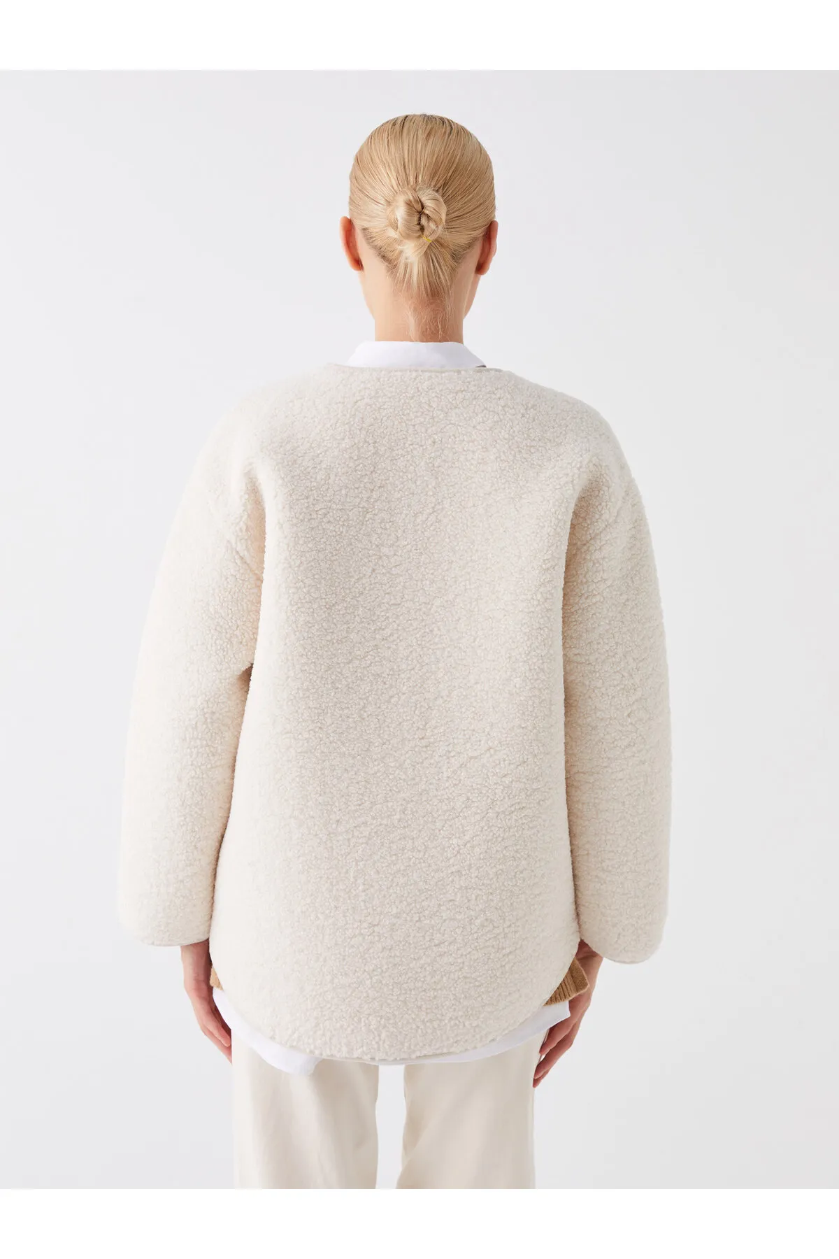 LC Waikiki  Einfarbiger Teddymantel mit Rundhalsausschnitt für Damen