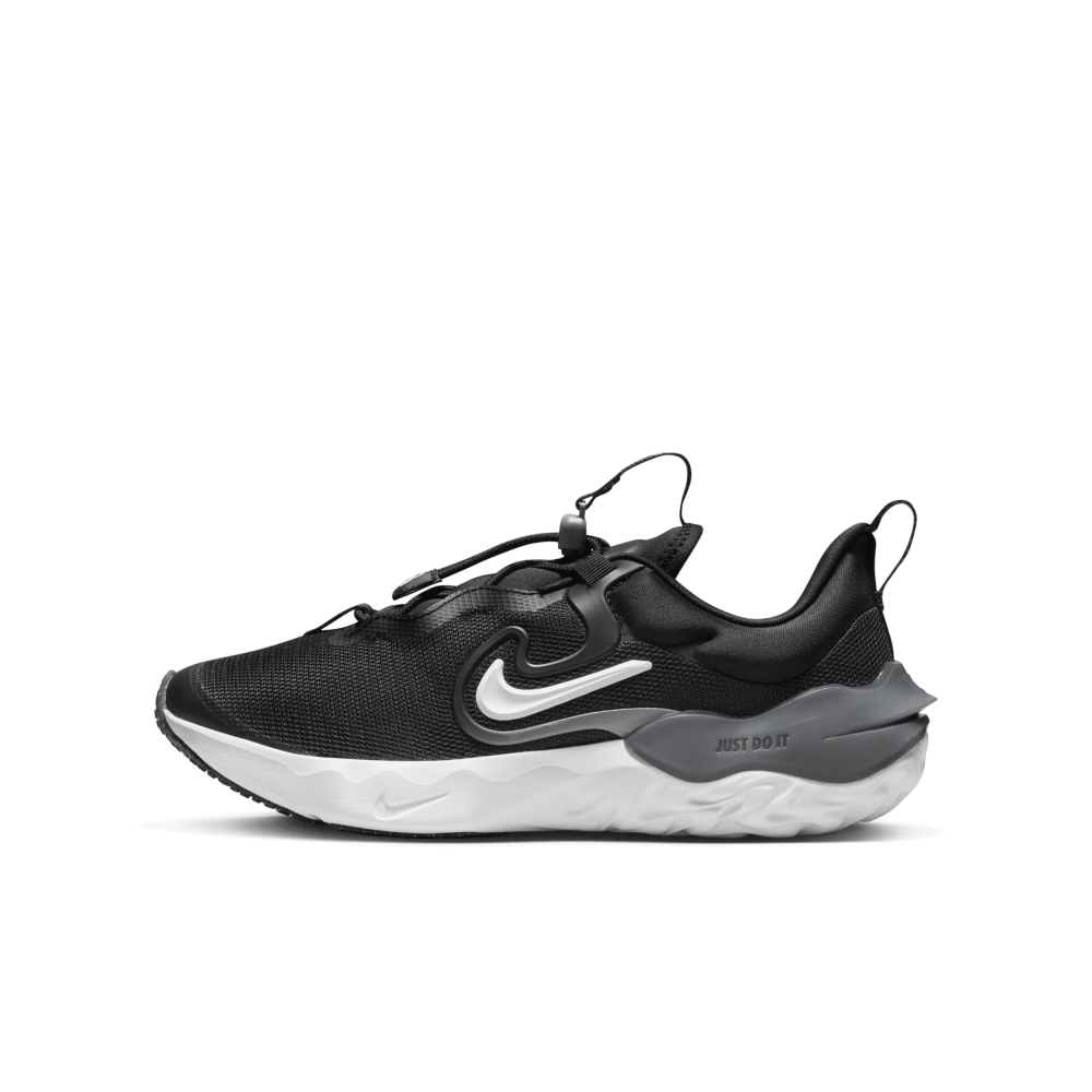 Nike Run Flow DR0472-001 / schwarz