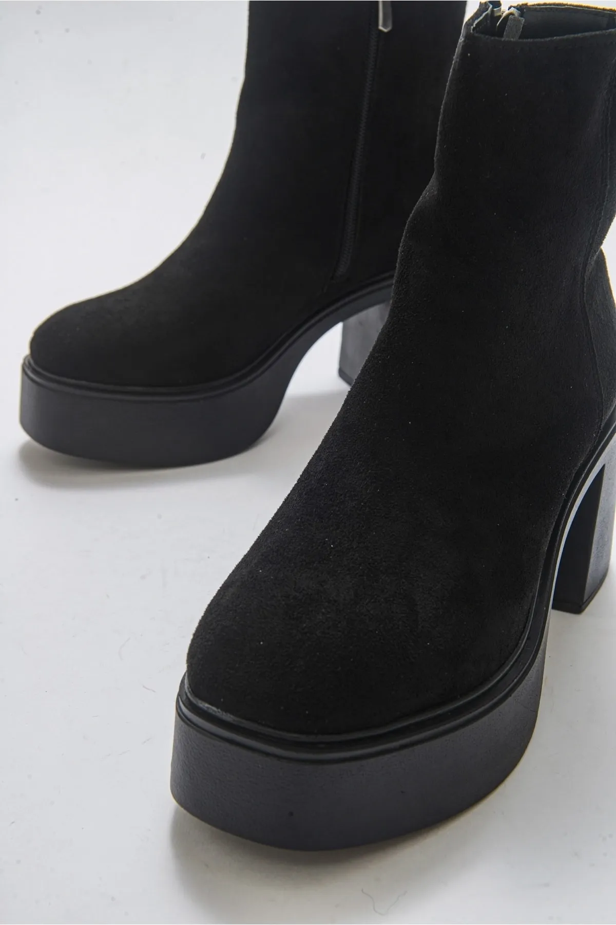 LuviShoes  West Schwarze Wildleder-Damenstiefel