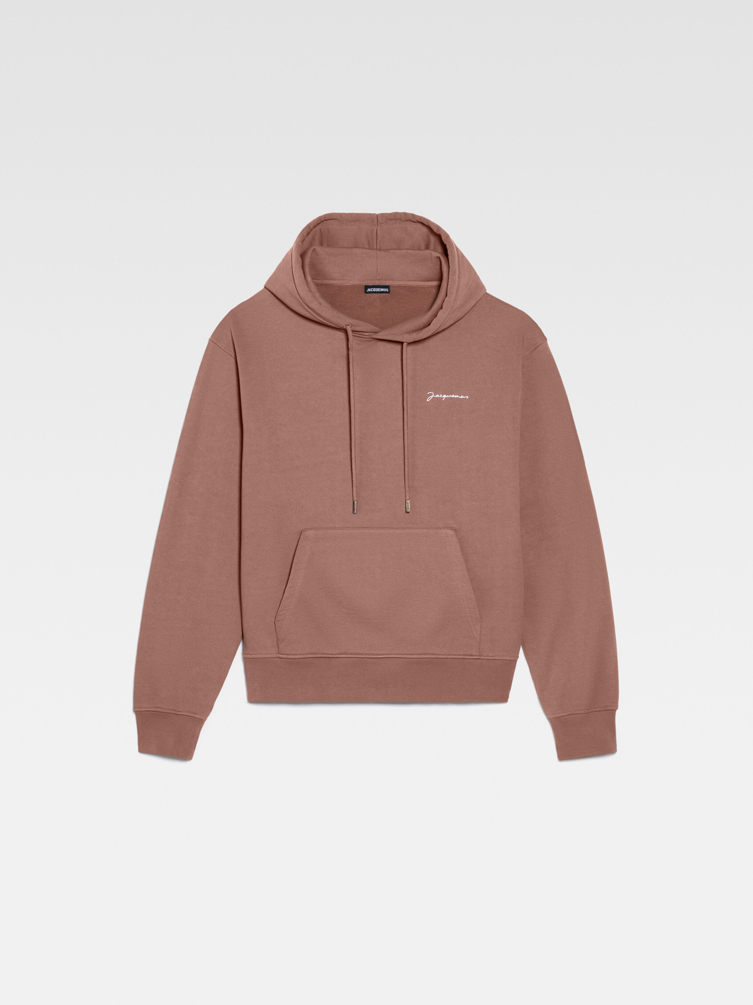 Le sweatshirt brodé