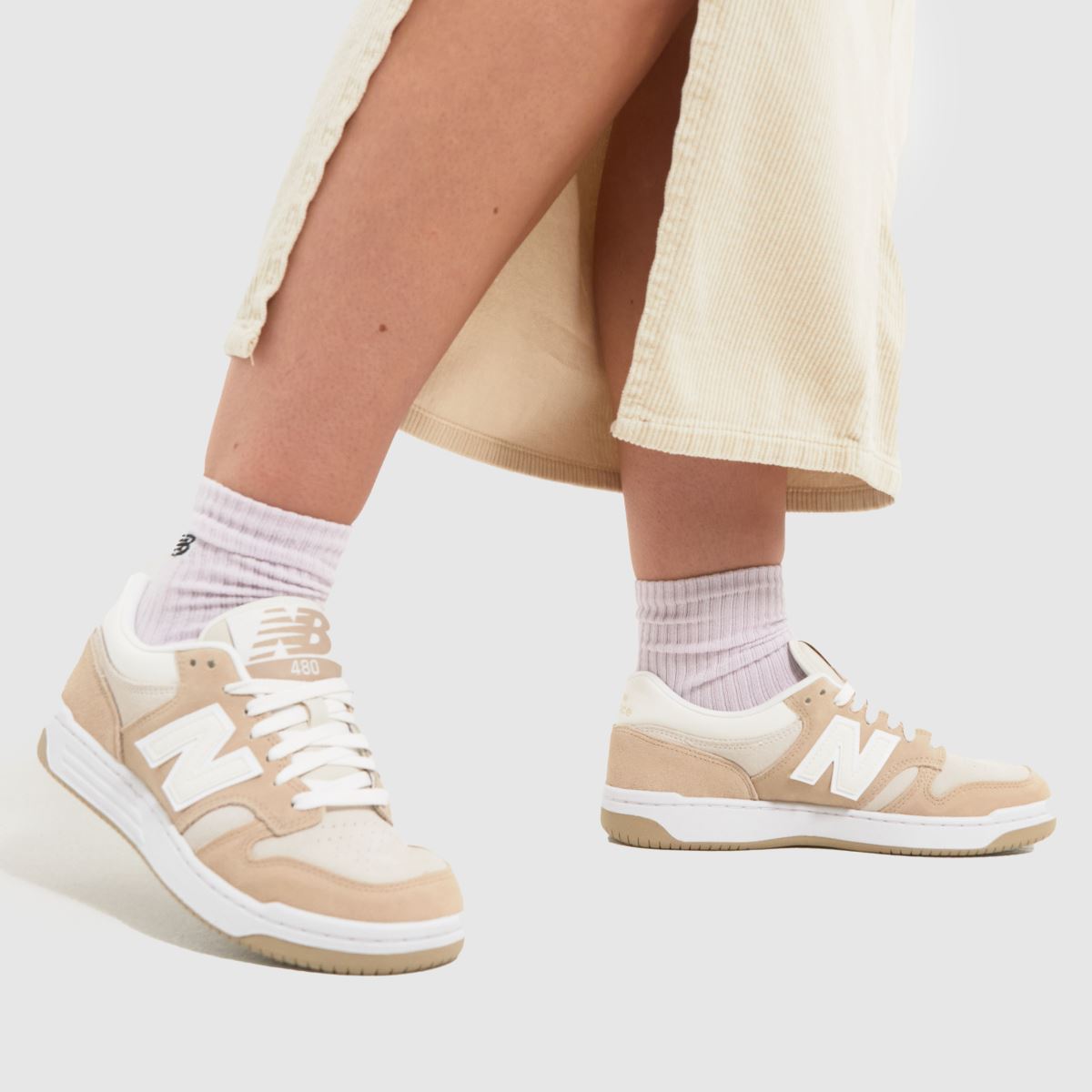 New Balance 480 sportcipő fehér és bézs színben